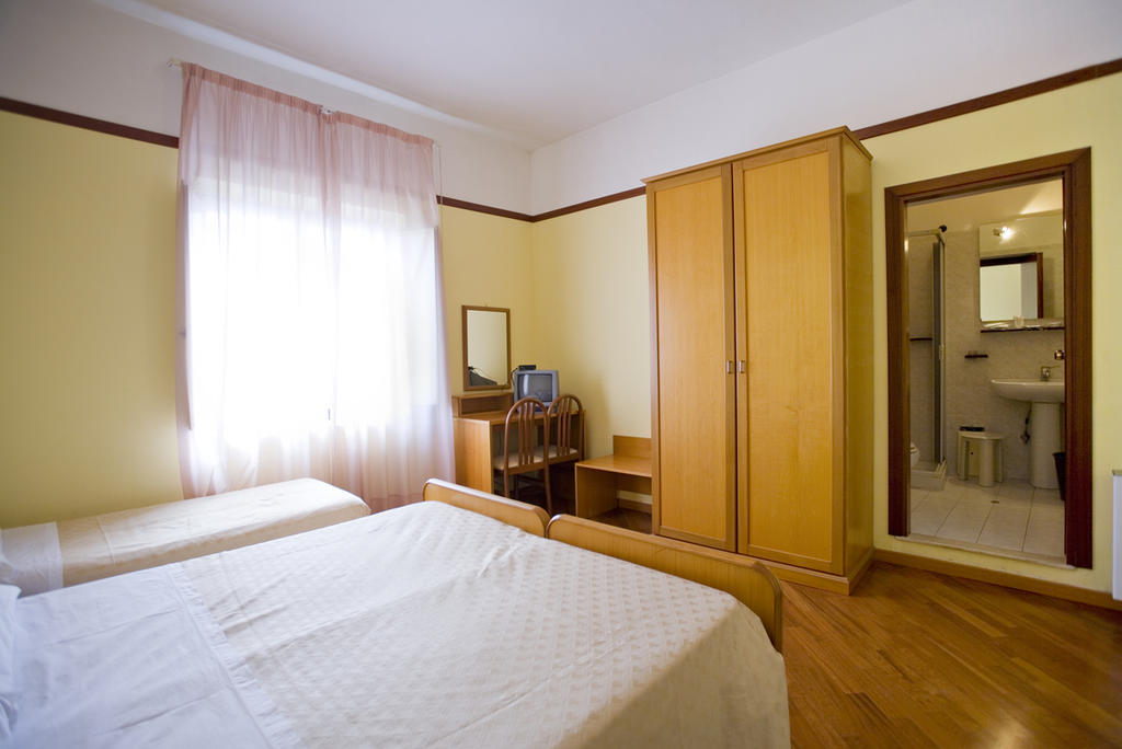 Hotel Vittoria Сапри Стая снимка